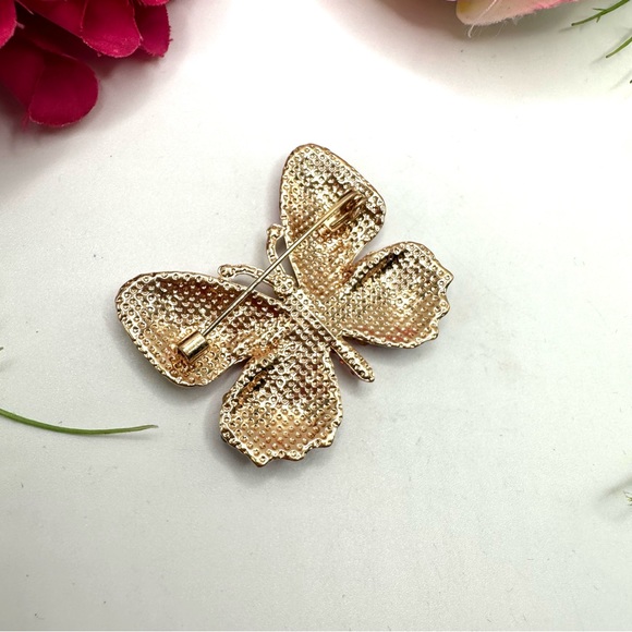 NEW⚜️Butterfly Colorful Crystal Embellished Brooch - Picture 4 of 7